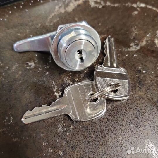 Почтовый замок для металлических шкафов