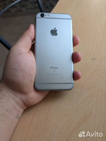 iPhone 7, 32 ГБ