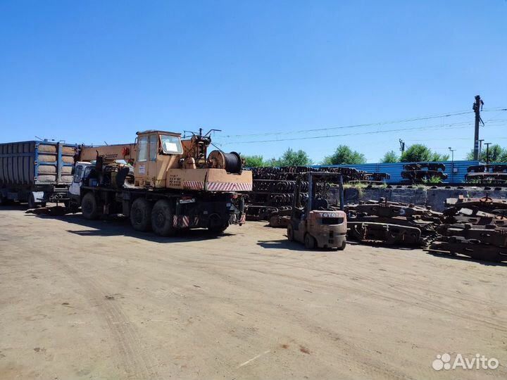 Боковые рамы Надрессорные балки