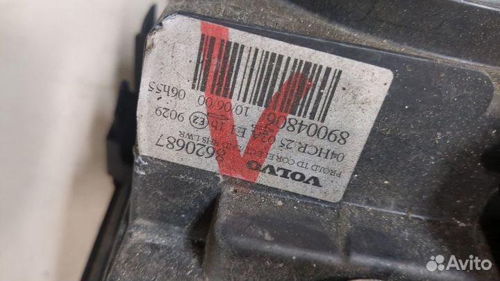 Фара (передняя) Volvo V70, 2001
