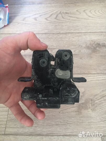 Детали багажника qashqai j10