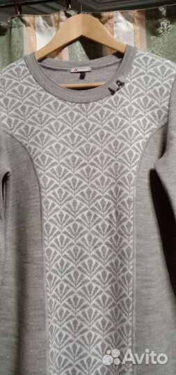 Тёплое трикотажное платье 48 размер