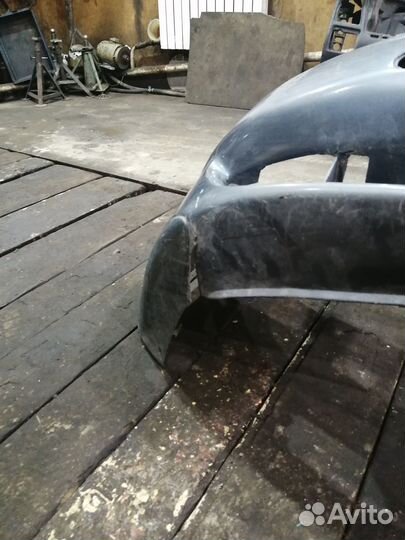 Бампер передний Volvo S60 2005г