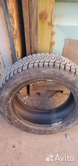 Bridgestone Blizzak DM-V1 6.00/20 R17