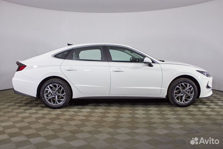 Hyundai Sonata 2.0 AT, 2023