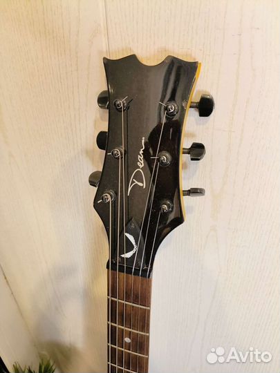 Электрогитара Dean Les Paul +комб Aria 20вт +к-кт