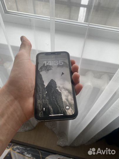 Продам iPhone XR в корпусе 14pro max