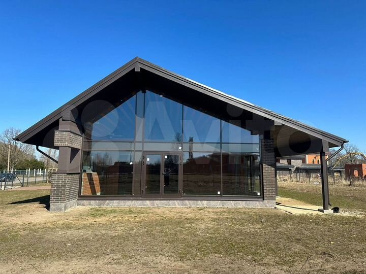 Коттедж 141,8 м² на участке 12 сот.