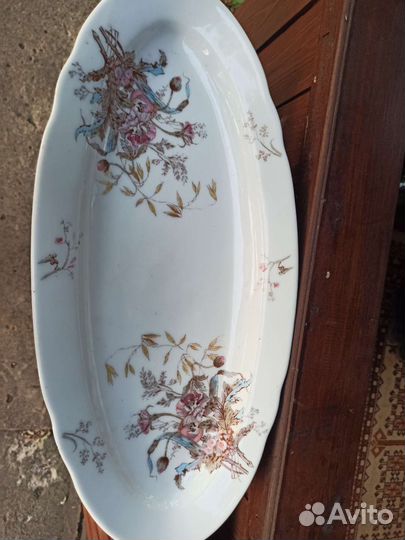 Блюдо М. С. Кузнецова (большое)