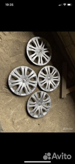 Колпаки на toyota corolla