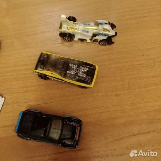 Hot wheels машинки
