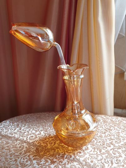 Стеклянный цветок с вазой, выдувное стекло