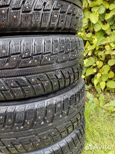 R16 Kumho I'Zen KW22 205/60, PCD 5x105 DIA 56.6