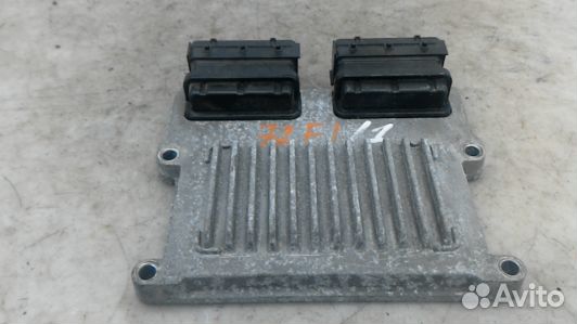 Блок управления двигателем hyundai santa FE 3 (72F