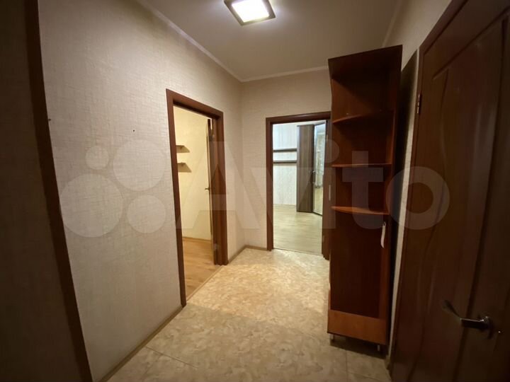 2-к. квартира, 56 м², 3/10 эт.