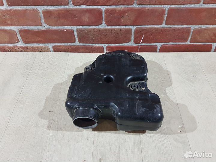 Резонатор воздушного фильтра Ford mondeo 4