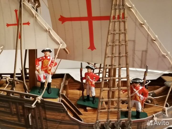 Каравелла с солдатиками