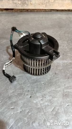 Моторчик печки Toyota Yaris P1 2003 1940001290