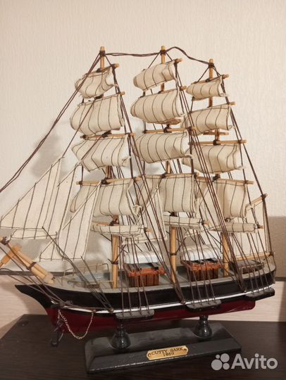Модель корабля