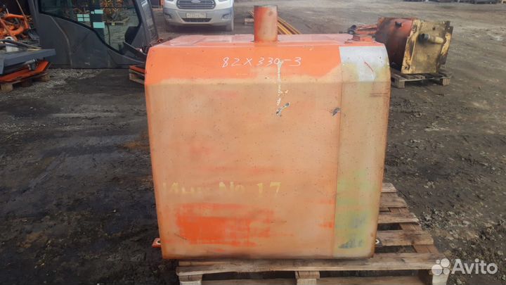 Бак топливный экскаватора Hitachi ZX330-3
