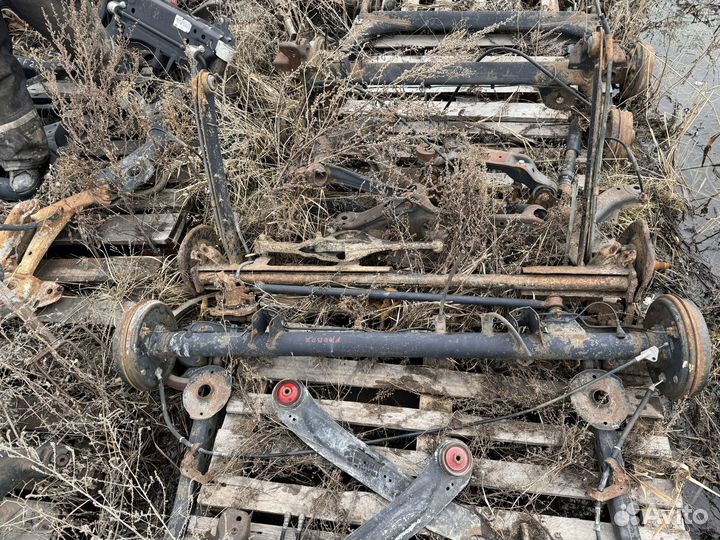 Задняя балка Toyota Probox