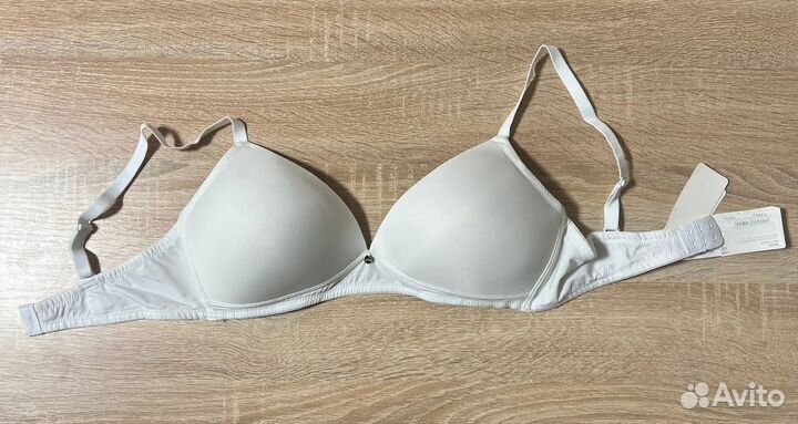 Бюстгальтер 75D Minimi Новый черный, красный, беже