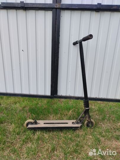 Трюковой самокат