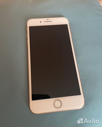 Телефон iPhone 8 plus 64gb