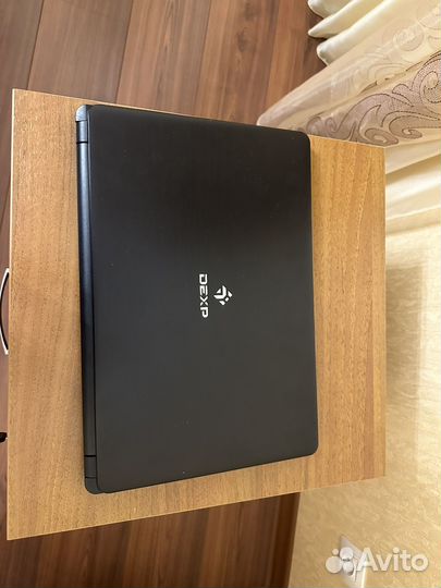 Ноутбук dexp aquilon