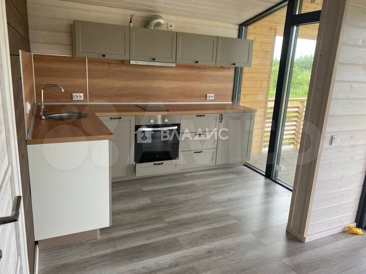 Дом 78,5 м² на участке 10,9 сот.