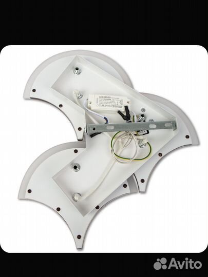 Новый настенный светильник бра