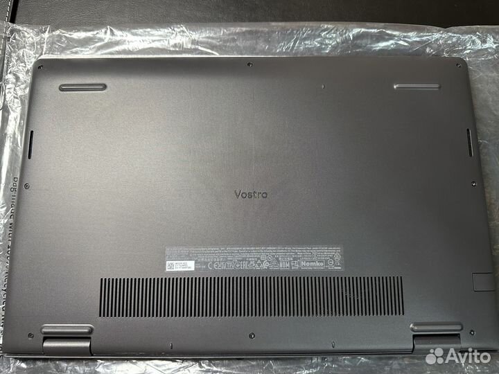 Dell Vostro 3520 3520-5651, 15.6