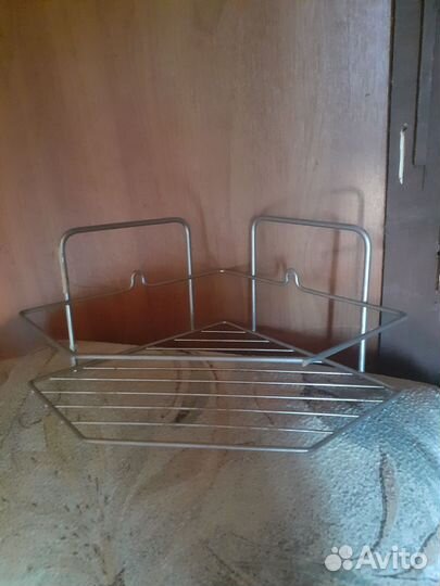 Уголок подставка железный