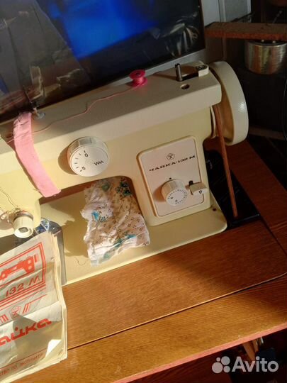 Швейная машина чайка