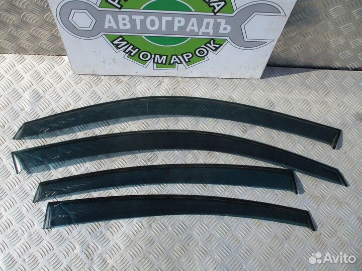 Комплект ветровиков Volkswagen Passat B5