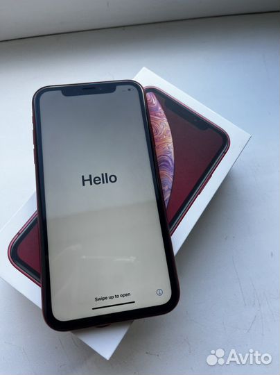 iPhone XR 128gb red