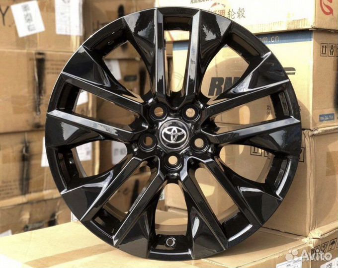 Диски r18 Toyota Rav4 Black