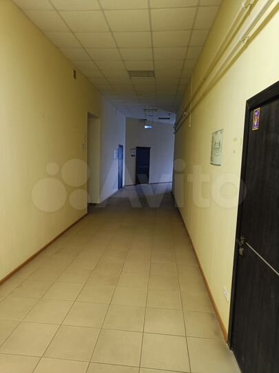 Нежилое помещение, 118.6 м²