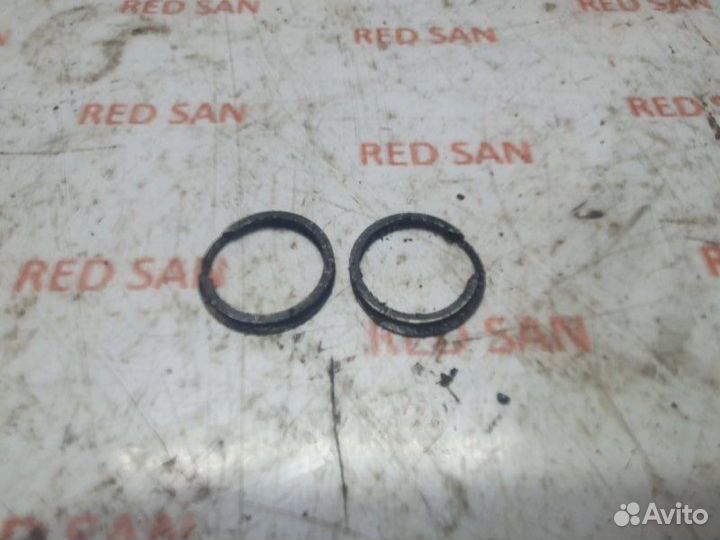 Стопорное кольцо Mitsubishi Pajero Sport K90