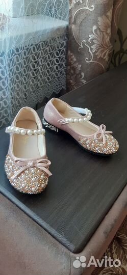 Туфли праздничные для девочки р 29,30