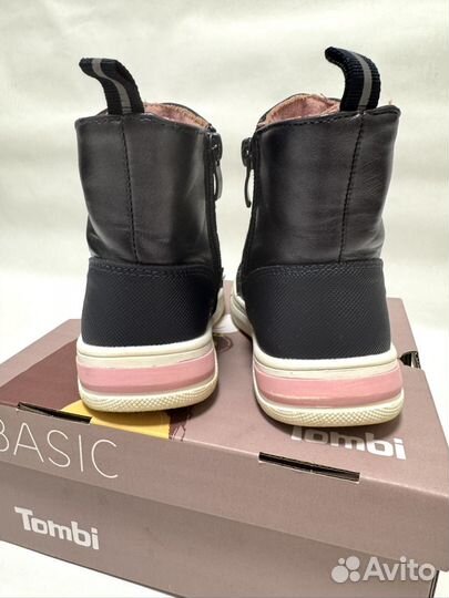 Ботинки демисезонные для девочки 24 размер