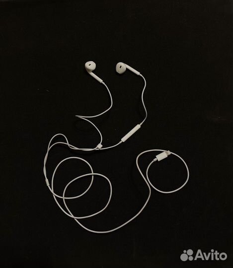 Проводные наушники apple earpods lightning