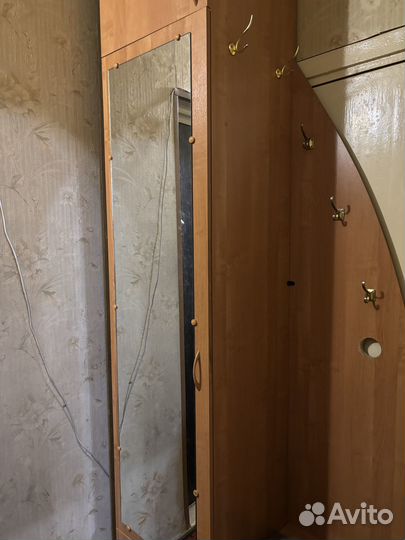 Шкаф в прихожую бу