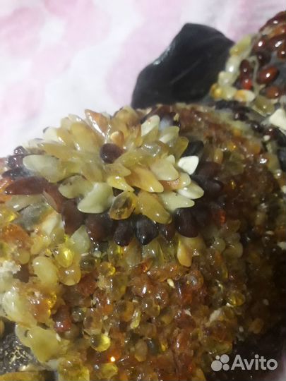 Статуэтка Слон из керамики и янтаря