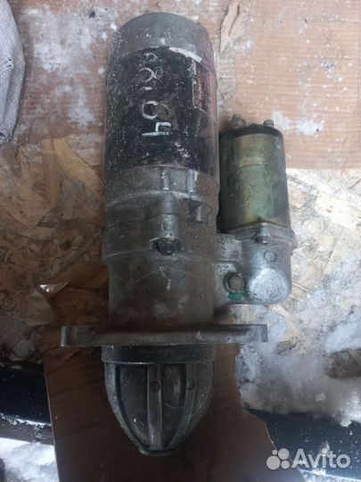 Стартер isuzu гига. 8PC, 8PD