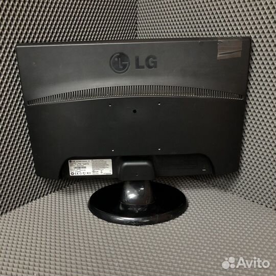 Монитор LG flatron W2043S (48769)