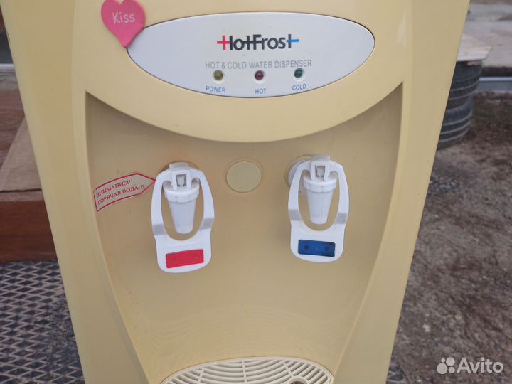 Куллер для воды настольный и напольный б/у