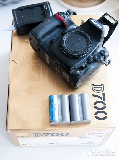 Nikon D700 (FullFrame) Пробег 22.5K кадров
