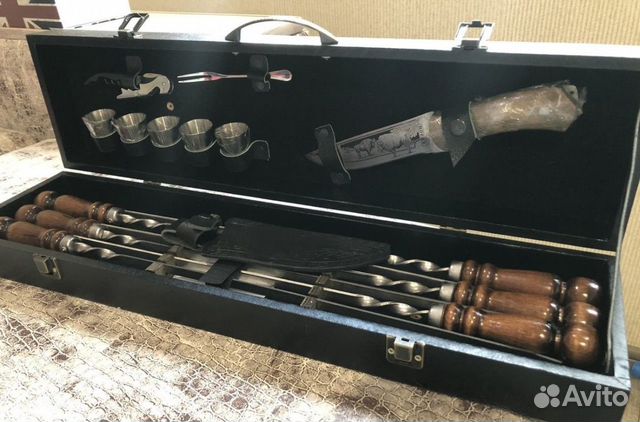 Набор шампуров подарочный