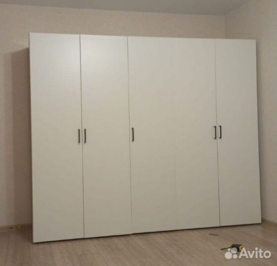 Шкаф распашной белый 2,5м
